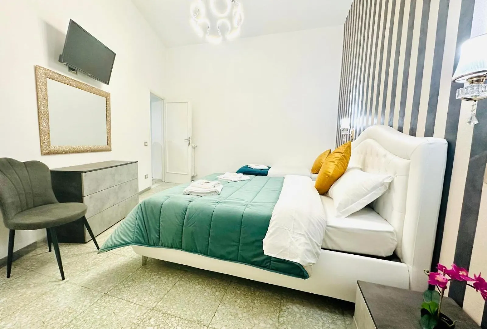 Rome Termini Down-Town Accommodation Pensjonat